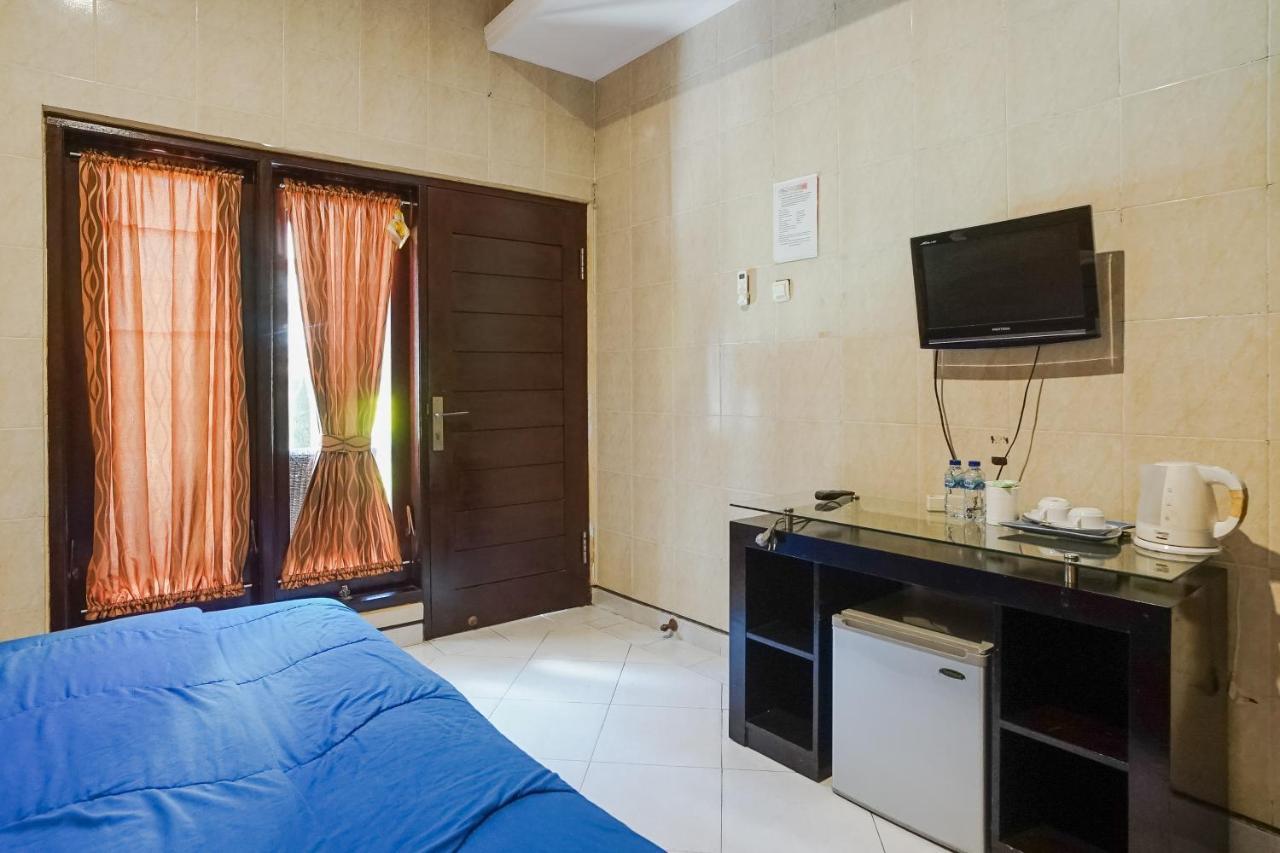 Denays Guesthouse Jimbaran Экстерьер фото