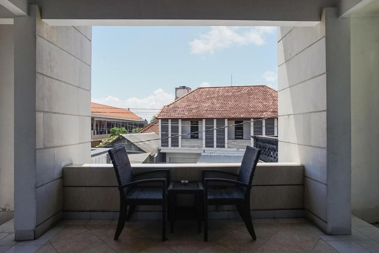 Denays Guesthouse Jimbaran Экстерьер фото